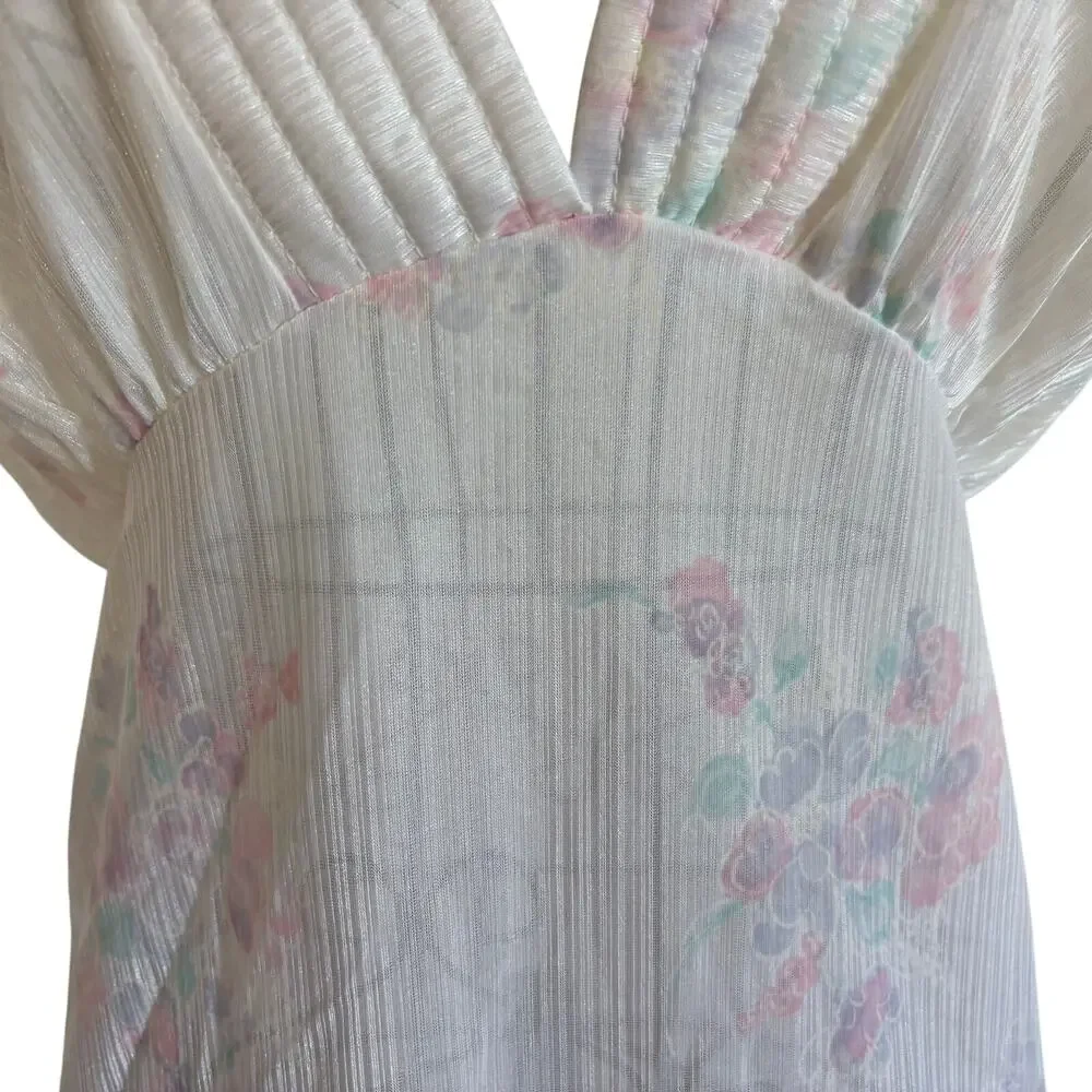 Vintage 70's Quilted Cottage Floral Maxi Nightgown Boho Retro V Neck